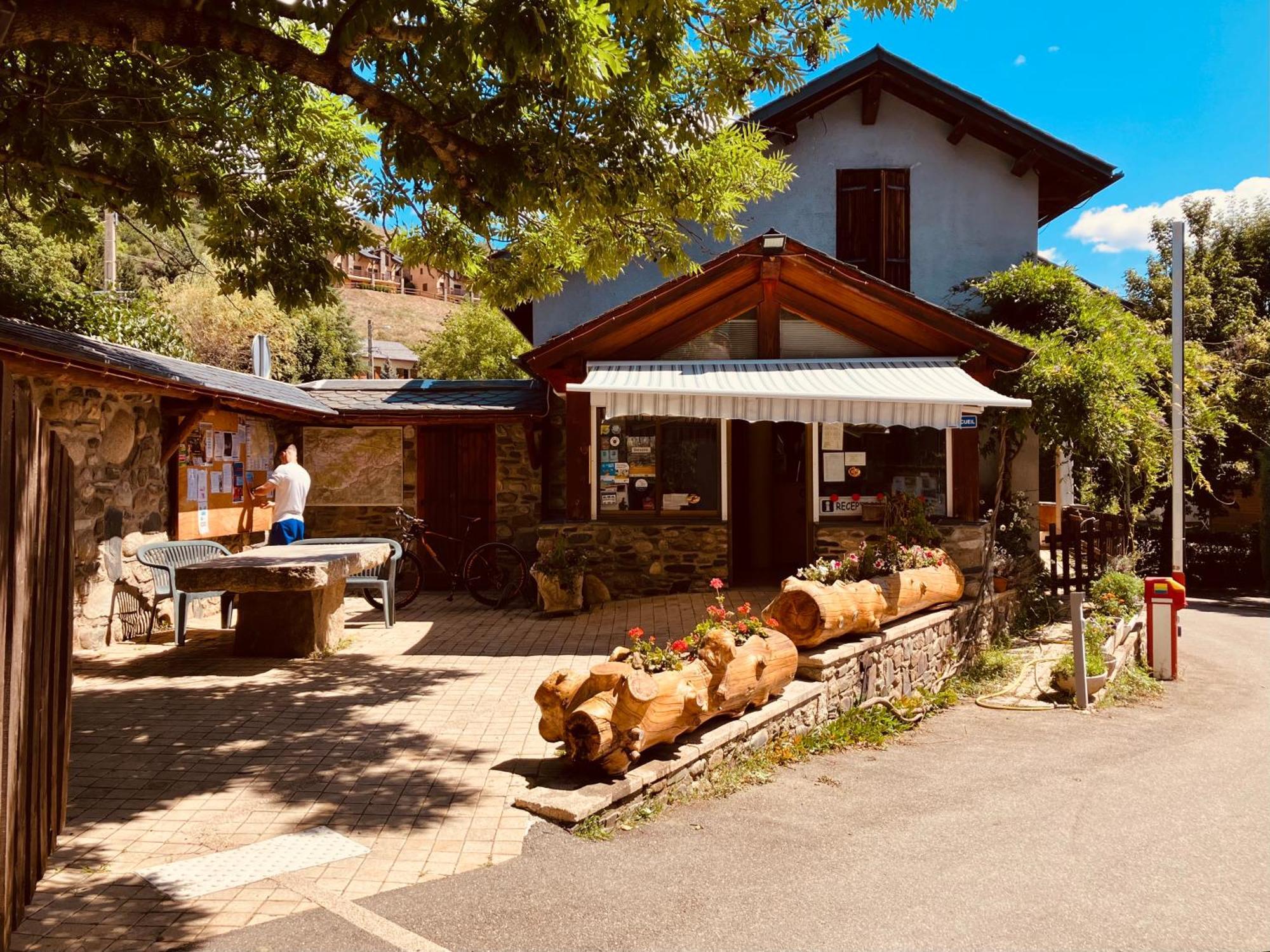 Camping L'Enclave Mobil-Home Estavar Экстерьер фото