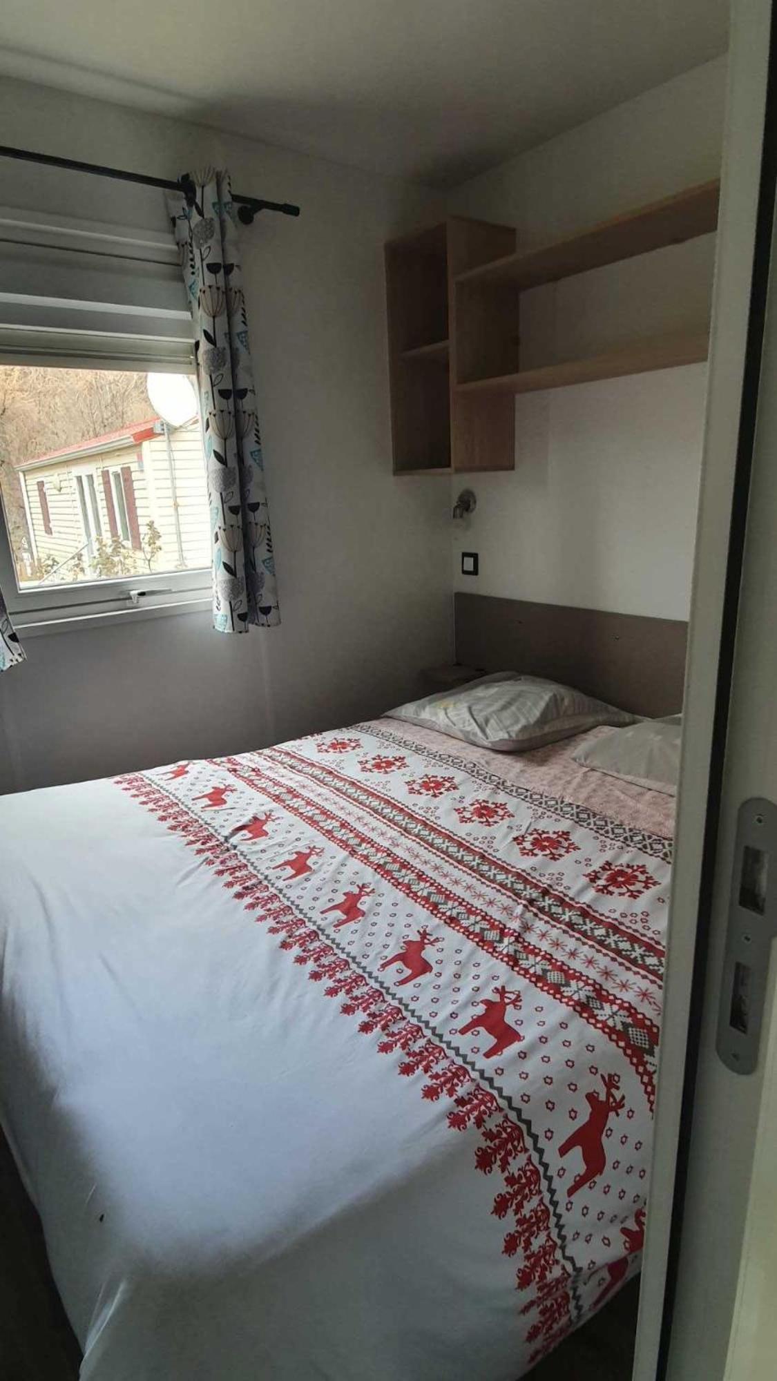 Camping L'Enclave Mobil-Home Estavar Экстерьер фото