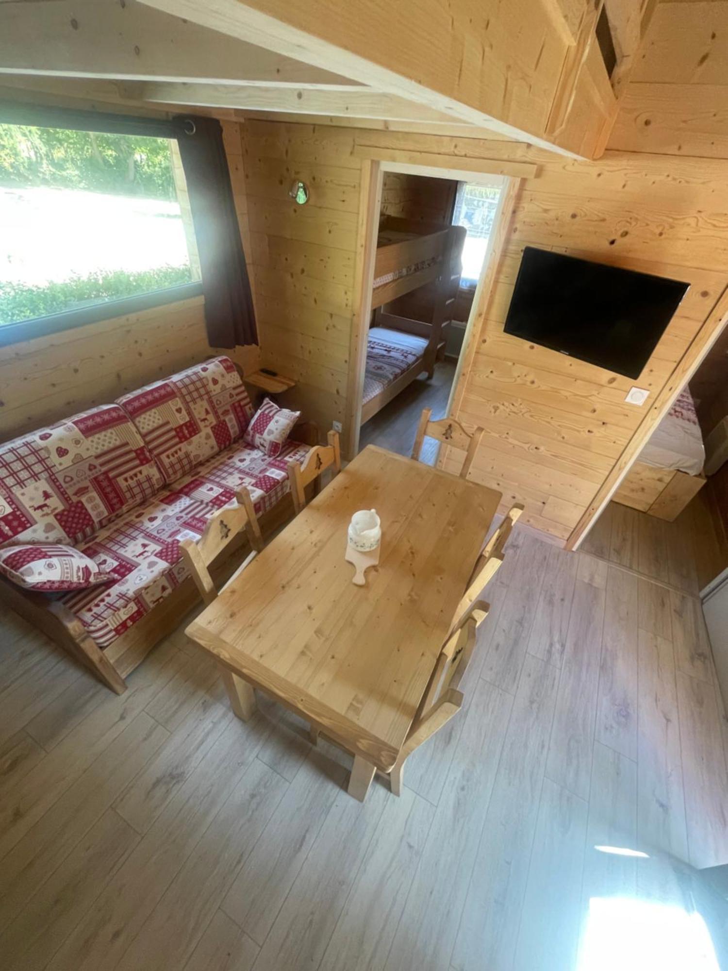 Camping L'Enclave Mobil-Home Estavar Экстерьер фото