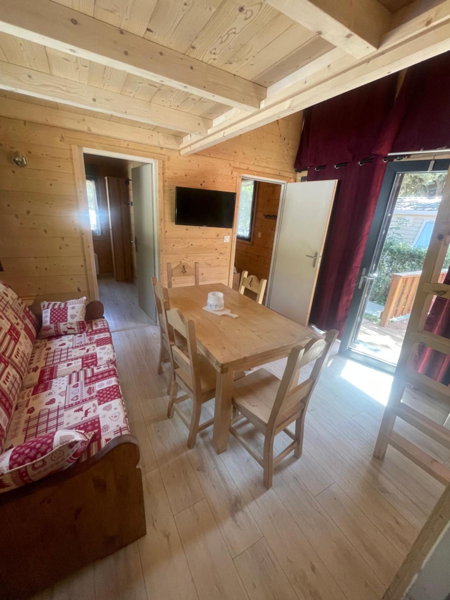 Camping L'Enclave Mobil-Home Estavar Экстерьер фото