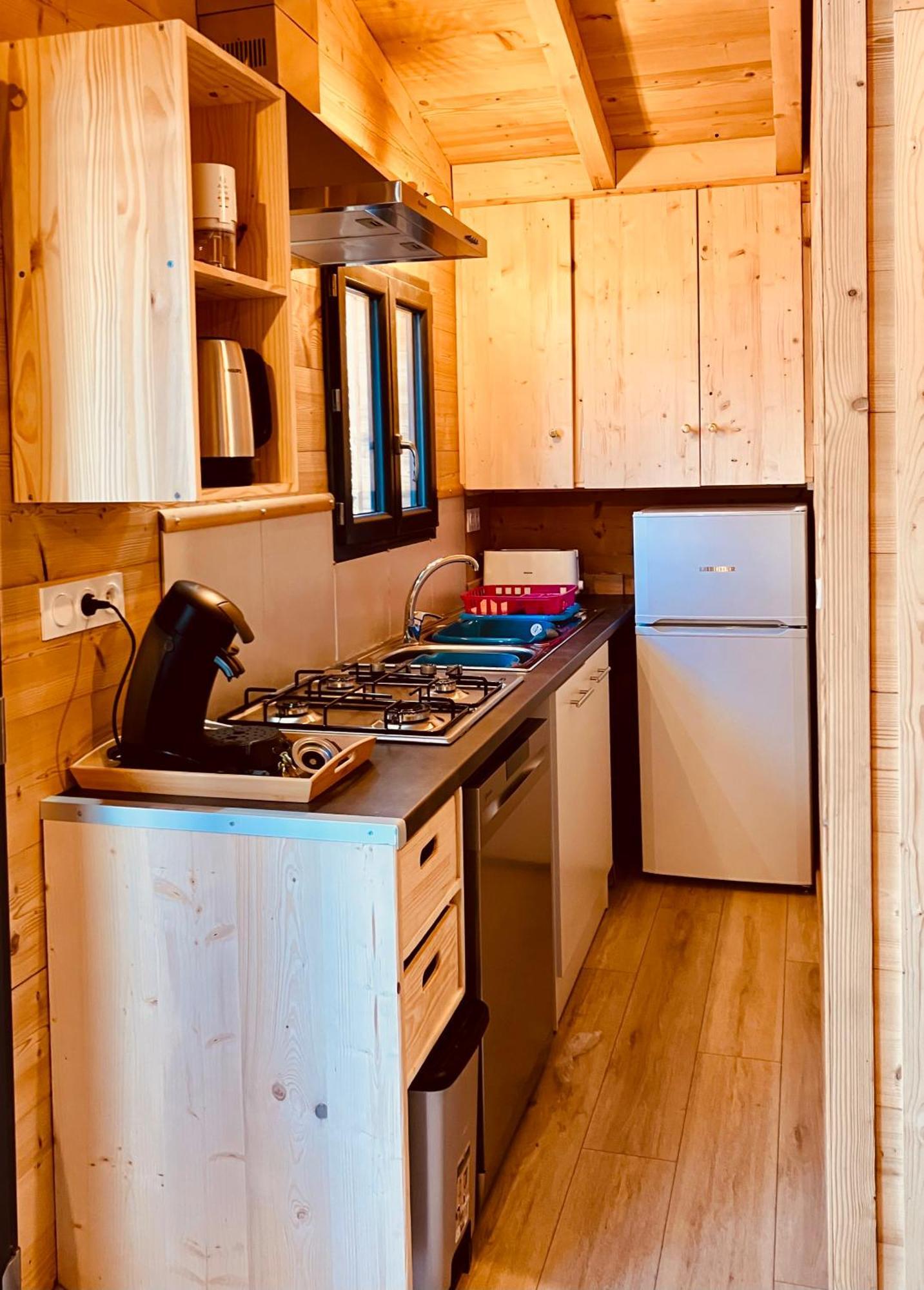 Camping L'Enclave Mobil-Home Estavar Экстерьер фото